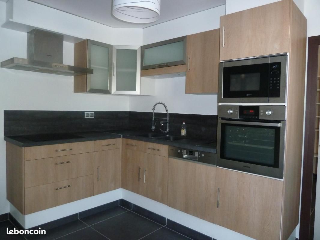 Appartement 4 pièces 91 m² · à Romans-sur-Isère · 91 m² · 710 €