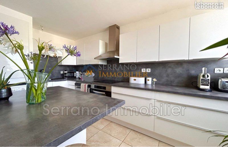 Appartement 3 pièces 63 m² · à Beaucaire · 63 m² · 780 €/mois