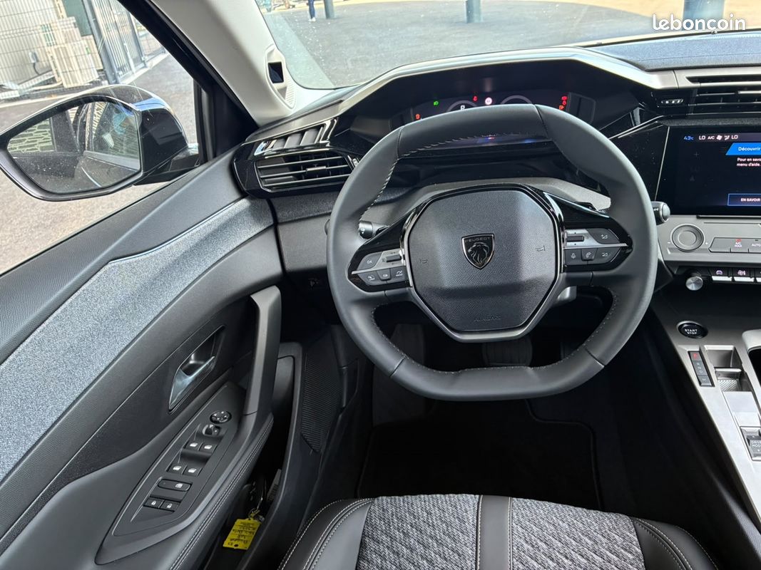 Peugeot 308 1.5 BLUEHDI 130CH S&S ALLURE EAT8 (image 13)