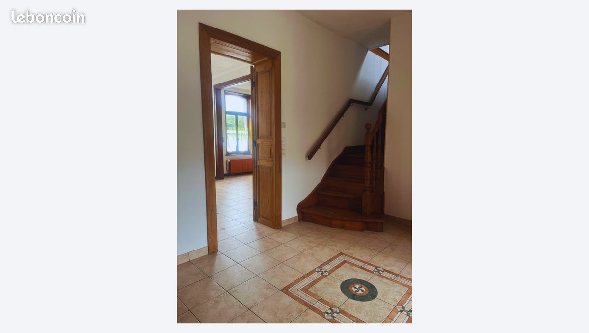 Maison 9 pièces 166 m² · à Thiant · 166 m² · 258 000 €