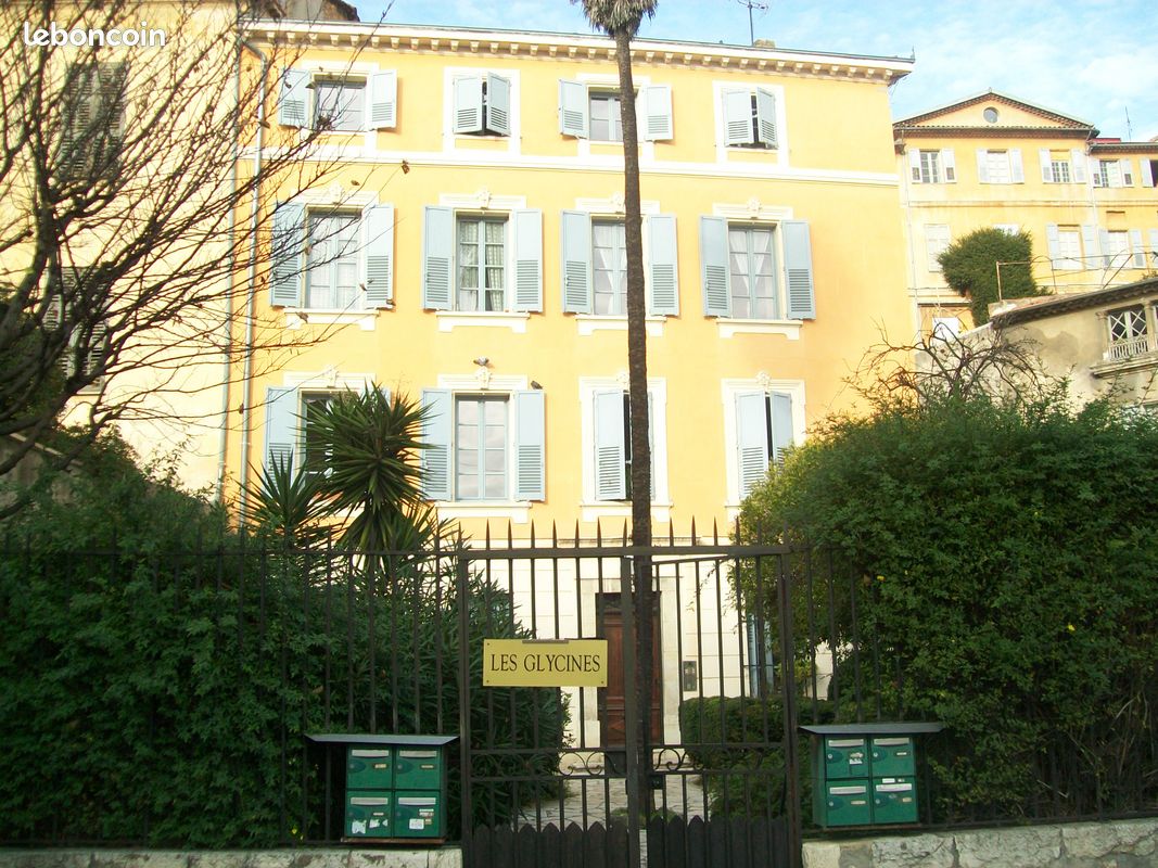 Appartement 1 pièce 18 m² · à Grasse · 18 m² · 480 €/mois