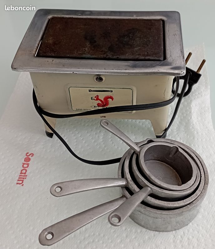 Ancienne Cuisinière Électrique cs Jouet Tôle Jouet Vintage