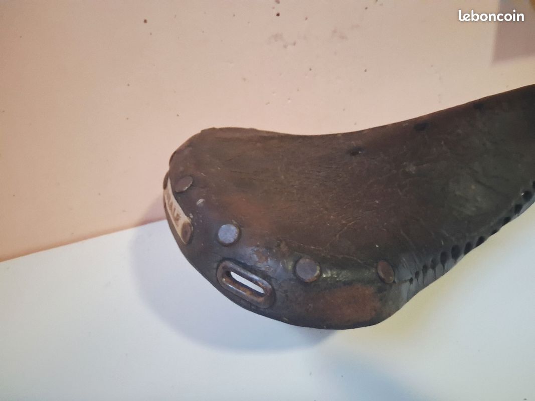 Ideale 2001 Black Leather Saddle - VTG L'Eroica 70s/80s Seat