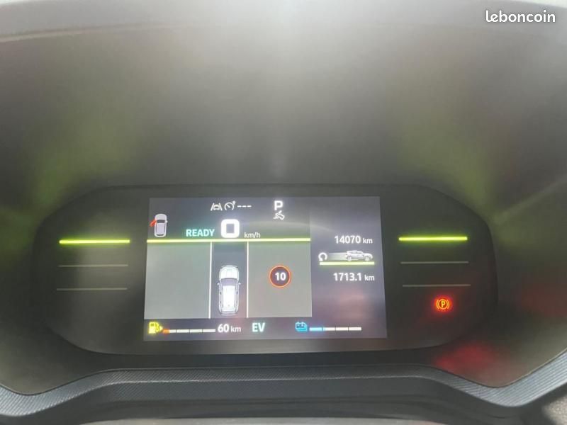 Dacia Duster 1.6 hybrid 140ch Journey (image 24)