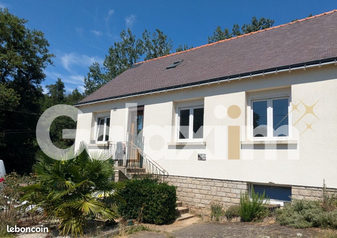 Maison 7 pièces 128 m² · à Guillac · 128 m² · 195 000 €