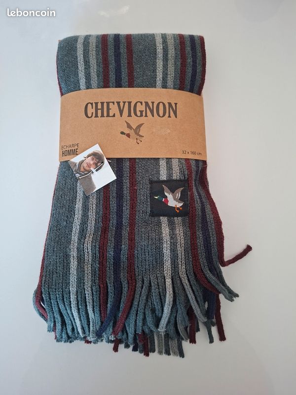 Écharpe homme Chevignon (image 1)