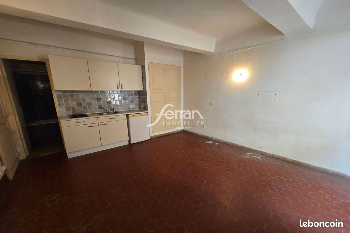Appartement 1 pièce 23 m² · à Salernes · 23 m² · 49 000 €