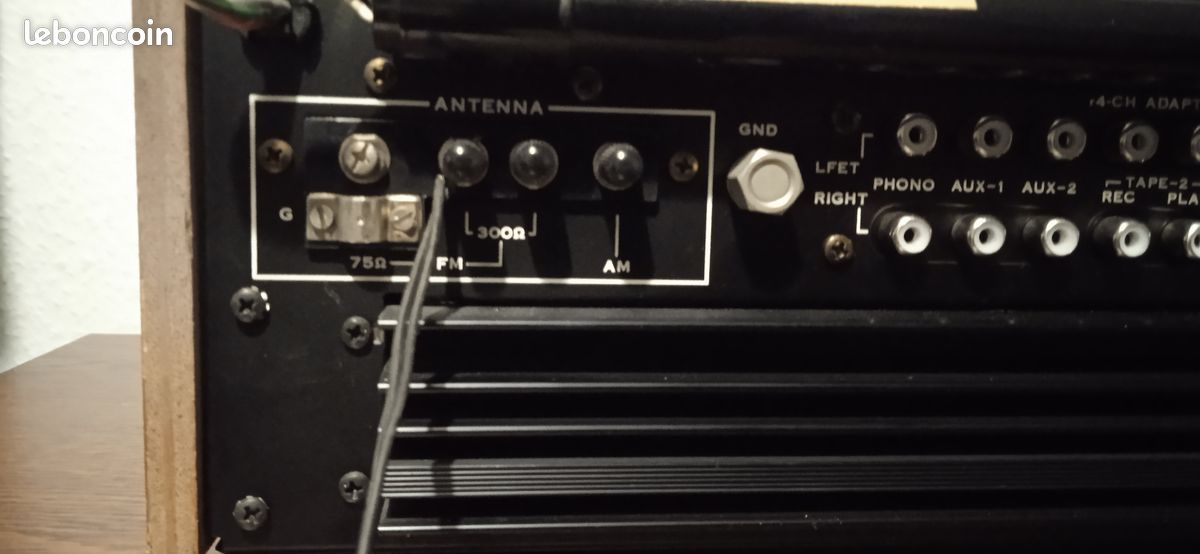 Récepteur stéréo AM/FM Sansui 771 vintage années 70 ~ 32W/Ch en 8 (stéréo