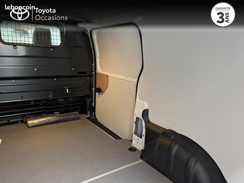 Toyota PROACE Long 2.0 D-4D 140 Start Pack Confort BVA MC24 (image 12)
