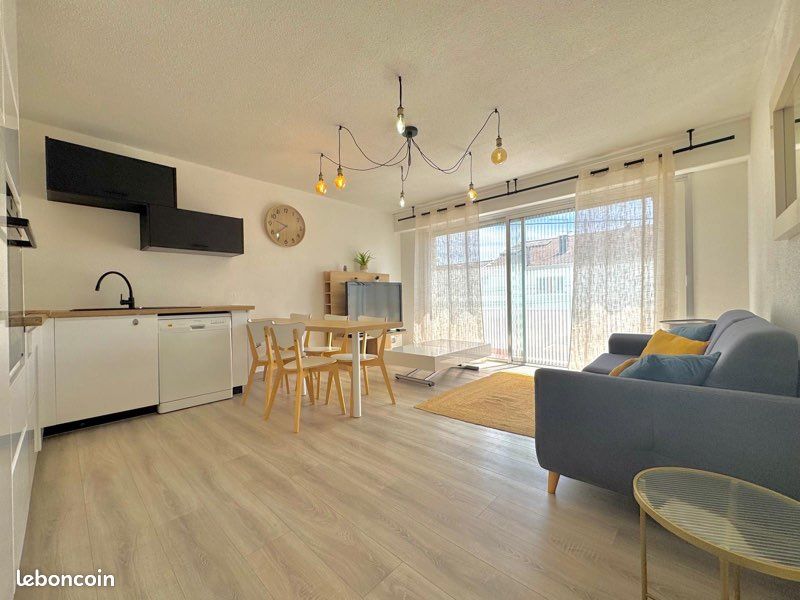 Appartement 3 pièces 55 m² · à Saint-Raphaël · 55 m² · 1 000 €/mois