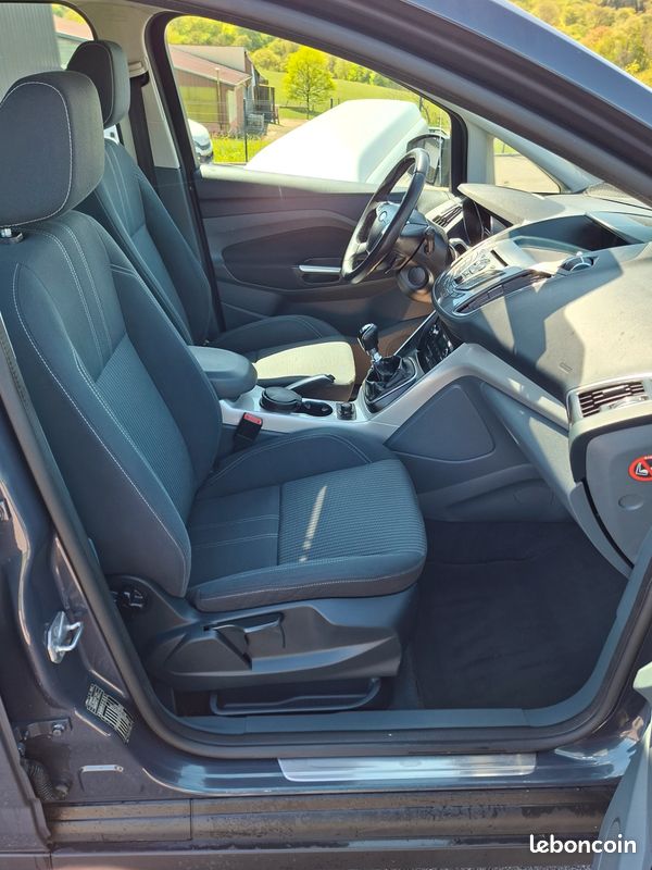 Ford c-max 1.6 tdci 95 titanium (image 3)