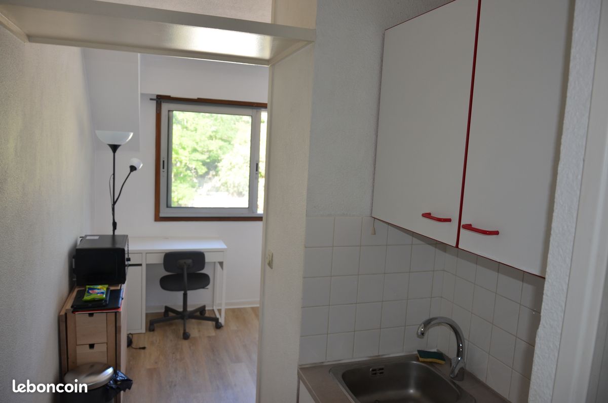 Appartement 1 pièce 15 m² · à Caen · 15 m² · 460 €/mois