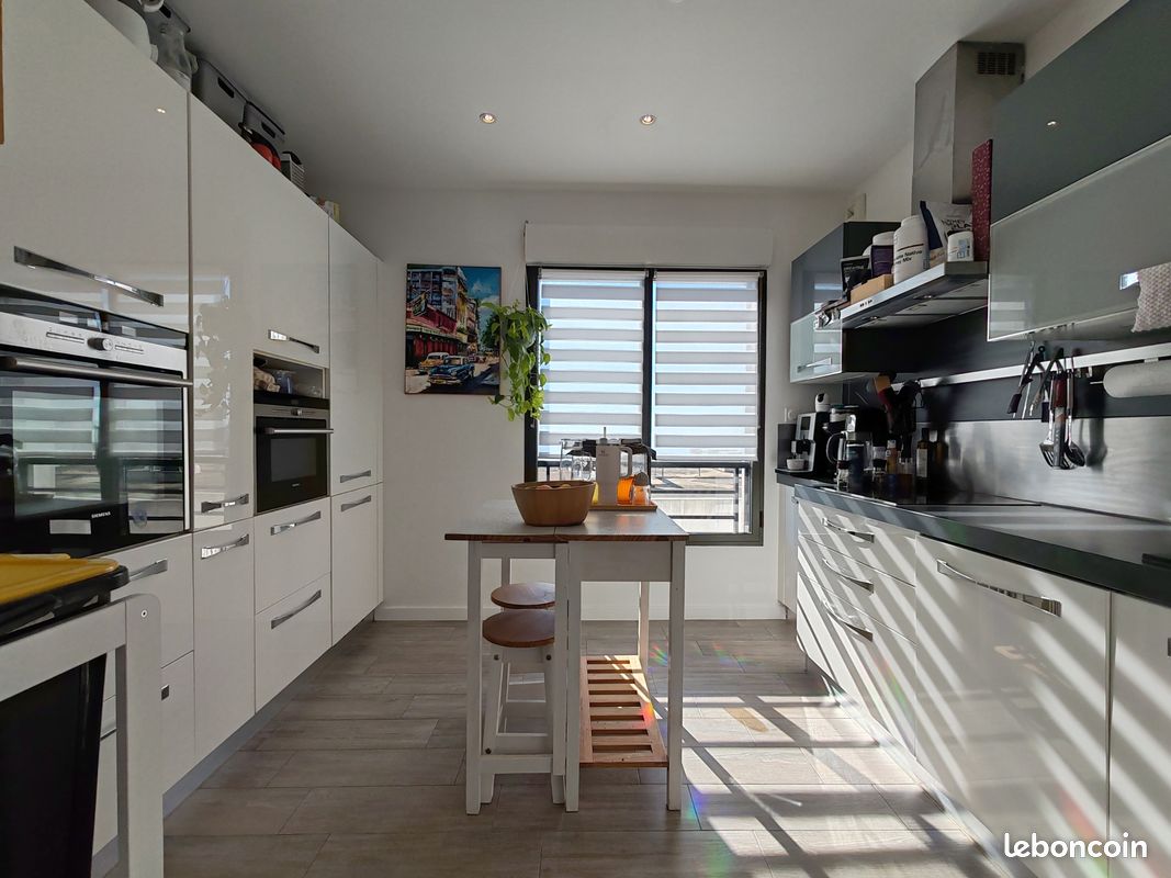 Appartement 3 pièces 93 m² · à Bastia · 93 m² · 349 000 €