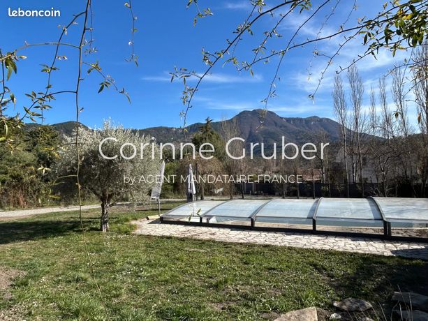 Villa 7 pièces 135 m²
