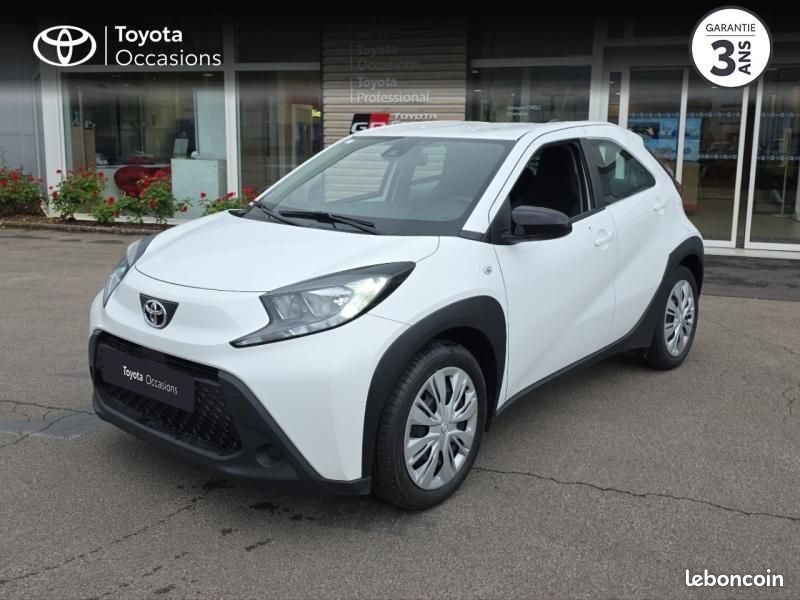 Toyota Aygo X 1.0 VVT-i 72ch Dynamic MY23 (image 1)