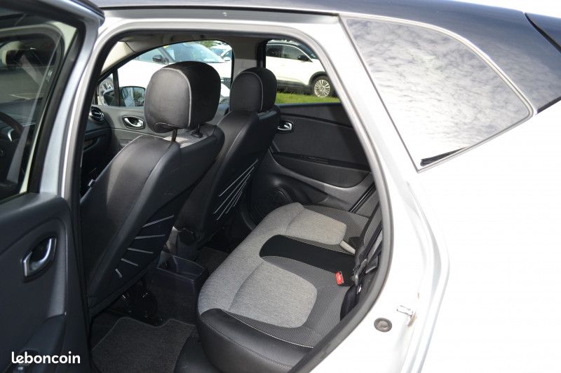 Renault CAPTUR 1.3 TCE 130CH FAP INTENS (image 7)