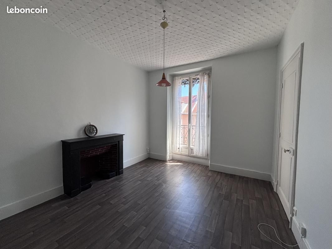 Appartement 2 pièces 44 m² · à Grenoble · 44 m² · 549 €/mois
