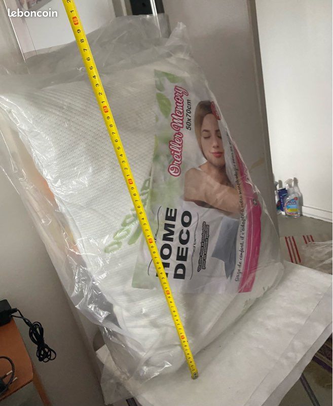 Oreiller Confortable taille 50x70 neuf (image 2)