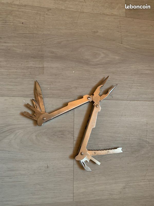 Pince multifonction (image 1)
