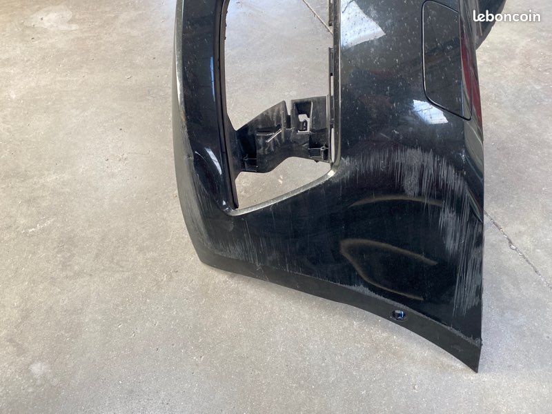 Parechocs av AUDI A6 (image 2)