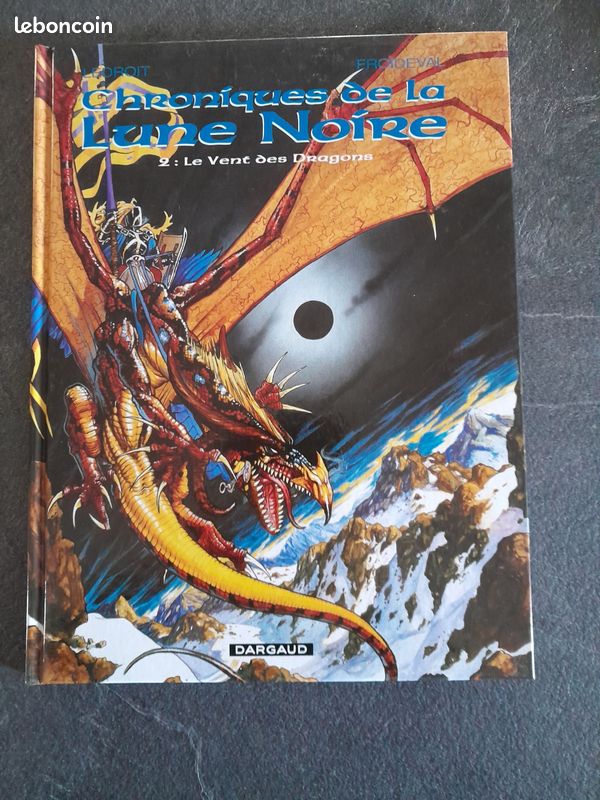 BD Chroniques de la Lune Noire, T2, le vent des dragons (image 1)