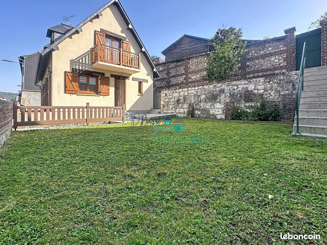 Maison 4 pièces 101 m² · à Rives-en-Seine · 101 m² · 243 400 €