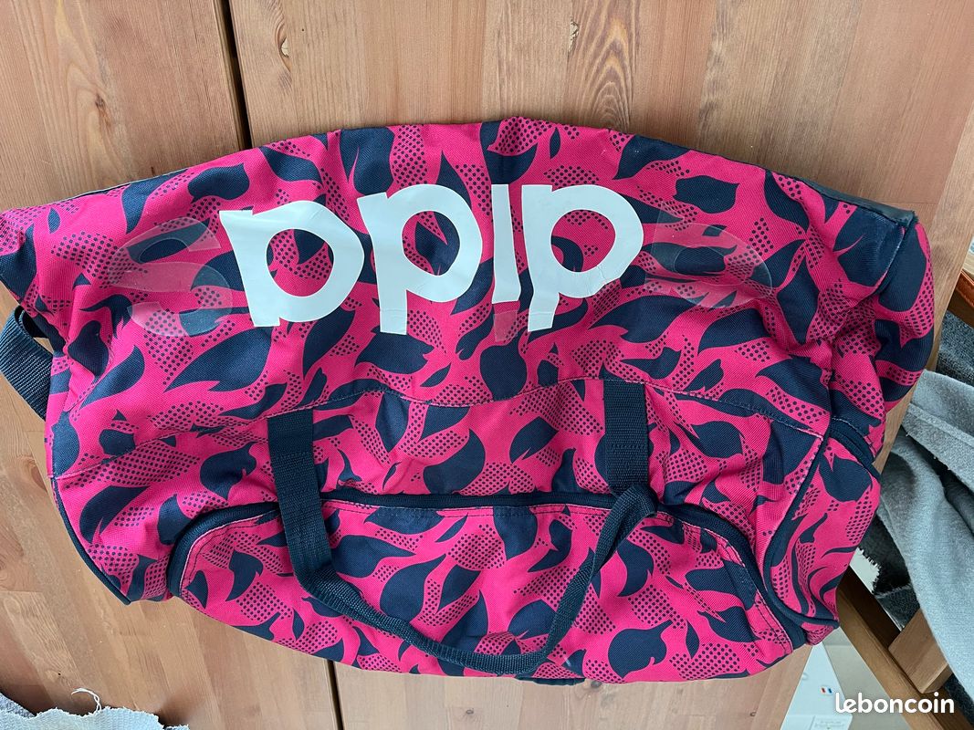 Sac de sport (image 1)