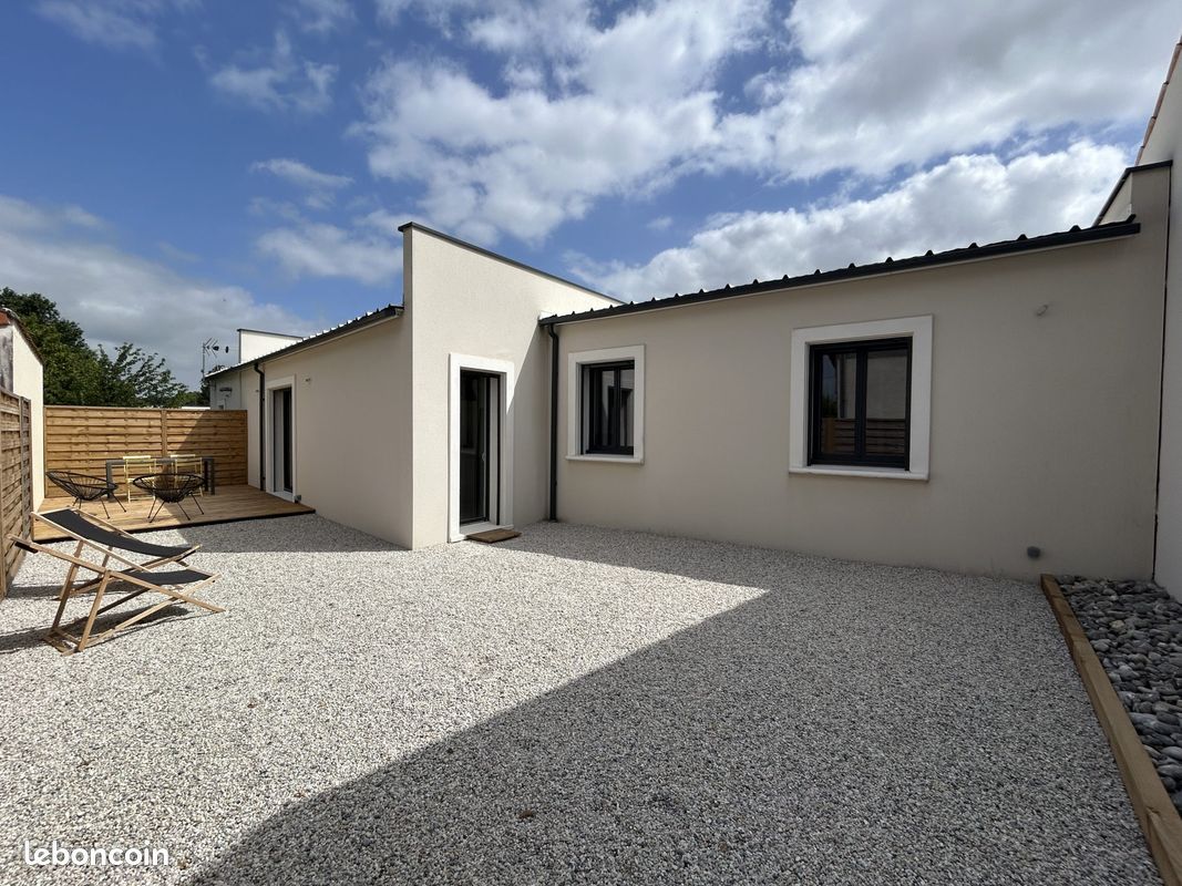 Maison 3 pièces 81 m² · à Niort · 81 m² · 244 400 €