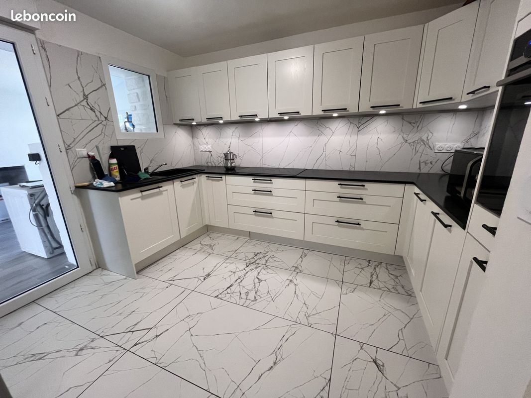 Maison 5 pièces 144 m² · à Rochefort · 144 m² · 332 000 €