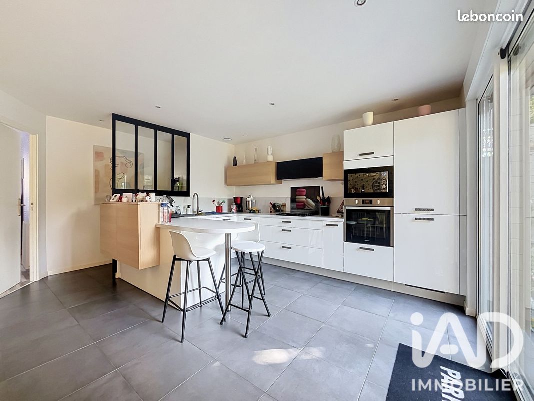 Maison 4 pièces 99 m² · à Tourcoing · 99 m² · 348 000 €
