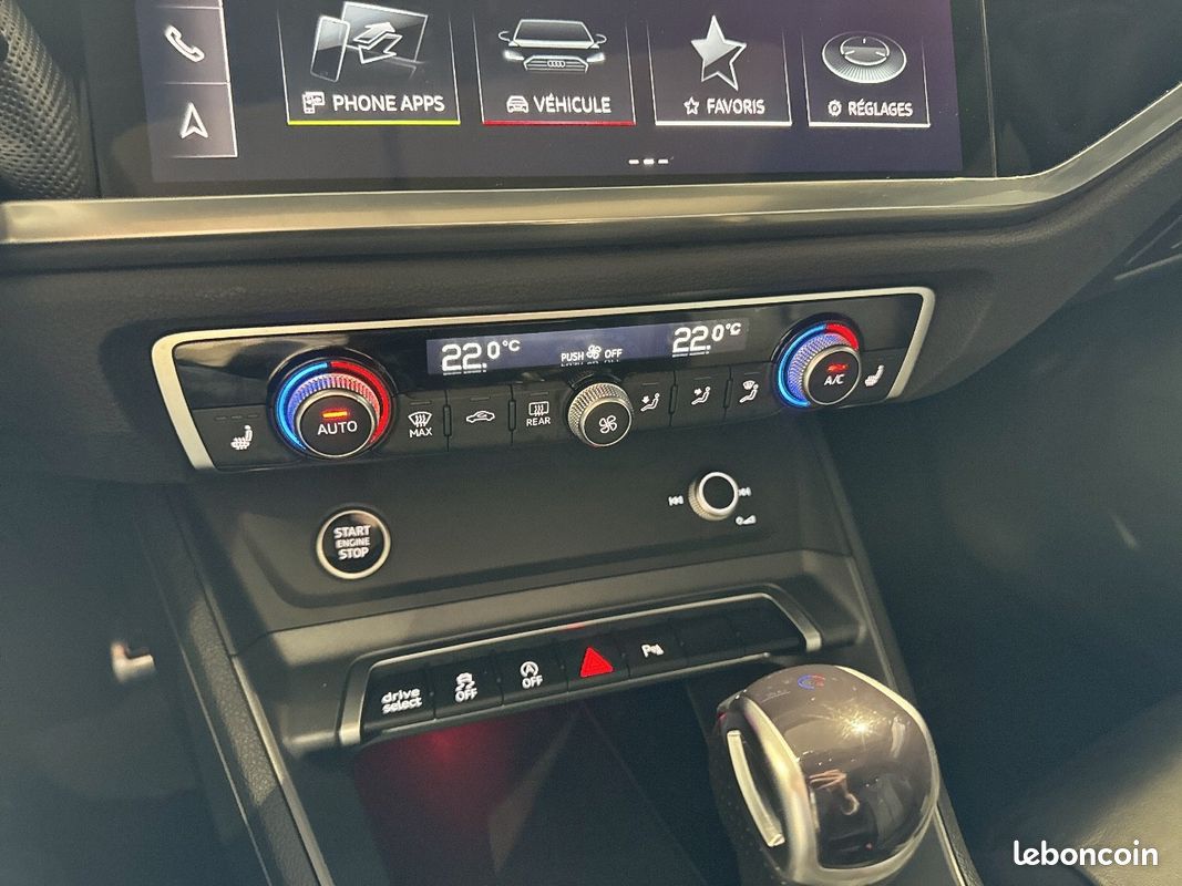 AUDI Q3 35 TFSI 150 ch S tronic 7 S line plus (image 30)