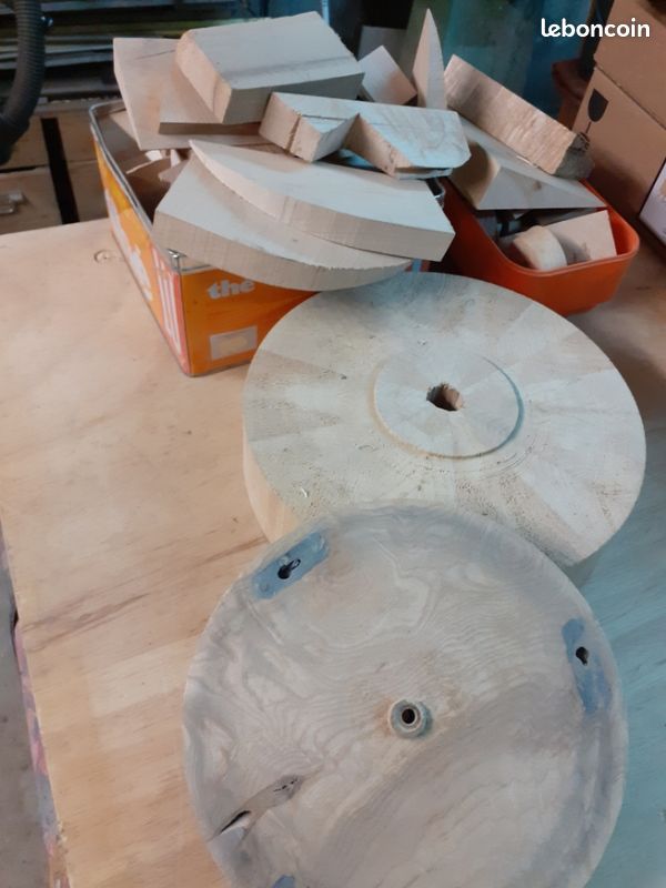 Fusée de Jules VERNE (maquette en bois) (image 7)