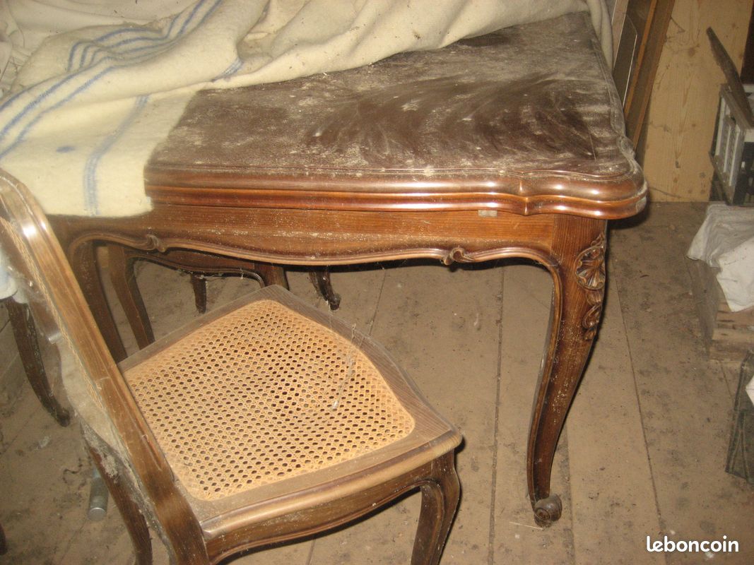 Lot buffet/table et chaises (image 2)