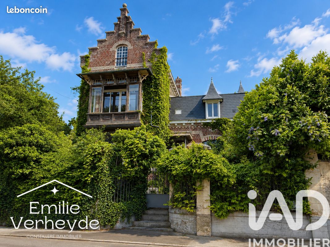 Maison 7 pièces 160 m² · à Bavinchove · 160 m² · 313 000 €