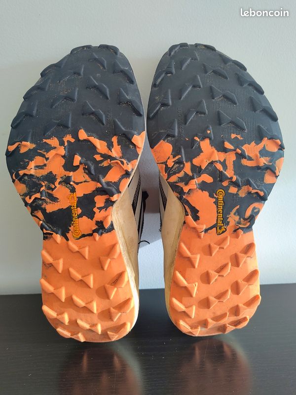 Chaussures de trail Adidas Terrex Agravic Speed T.37 1/3
Ref IE7671 (image 4)