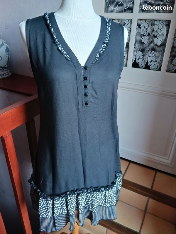 Robe xanaka cœurs noire et blanche (image 1)