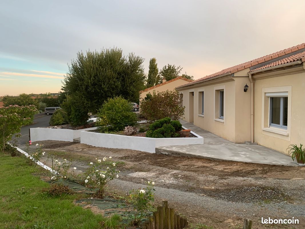 Maison 6 pièces 120 m² · à Montrevault-sur-Èvre · 120 m² · 235 800 €