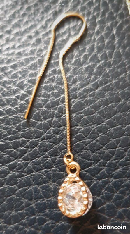 Boucles d’oreilles et collier plaqué or (image 4)