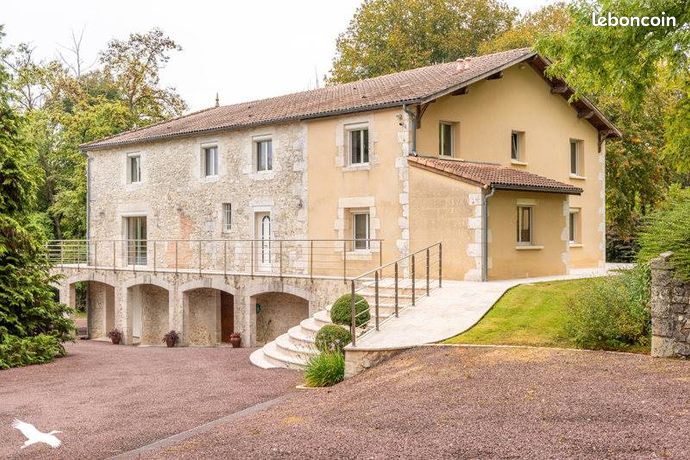 Moulin 7 pièces 342 m²