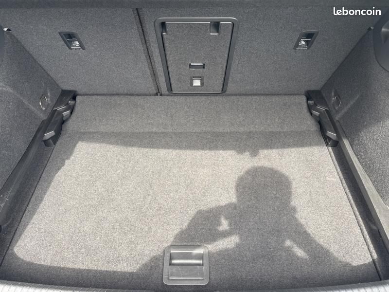 Volkswagen Golf 1.5 eTSI OPF 130ch Style DSG7 (image 11)