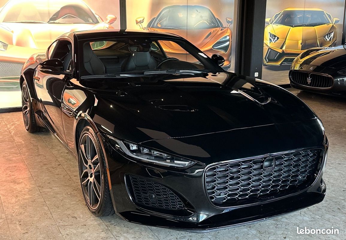 Jaguar F-Type P450 R-DYNAMIC BLACK - Voitures