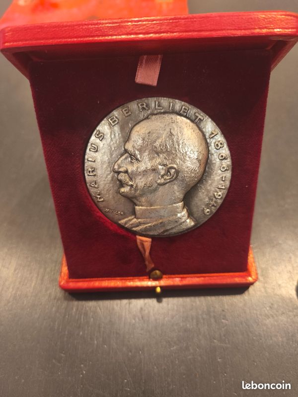 Médaille argent Marius Berliet automobiles (image 4)