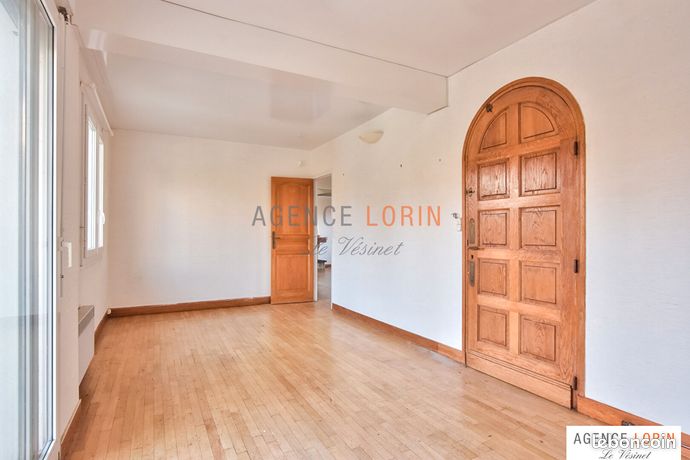 https://img.leboncoin.fr/api/v1/lbcpb1/images/f1/2a/08/f12a08966efa2a6c5f3b2e6308671e114744af62.jpg?rule=ad-image