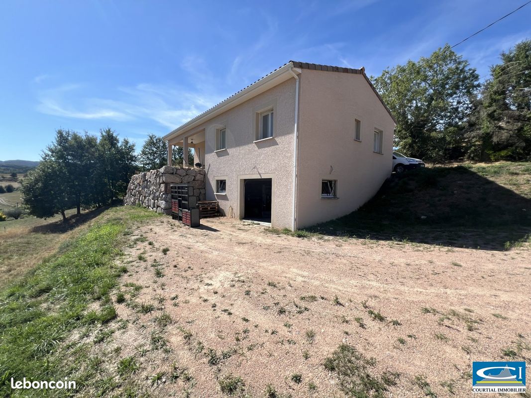 Maison 4 pièces 107 m² · à Saint-Sylvestre · 107 m² · 290 000 €
