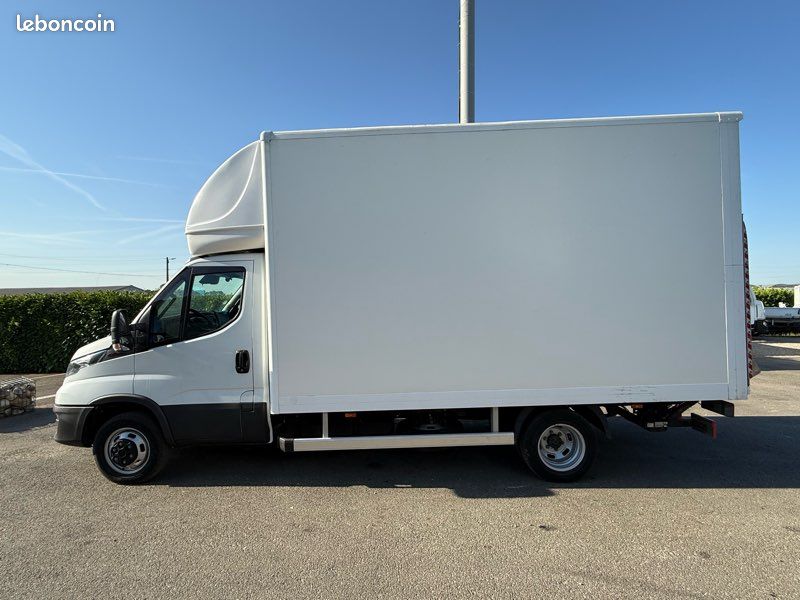 28990ht Iveco Daily 35c18 22m3 hayon (image 5)