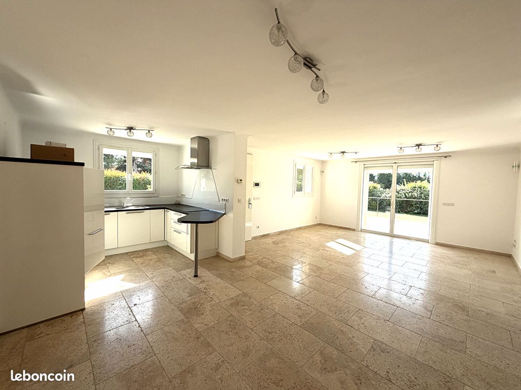 Maison 4 pièces 108 m² · à Aix-en-Provence · 108 m² · 1 840 €/mois