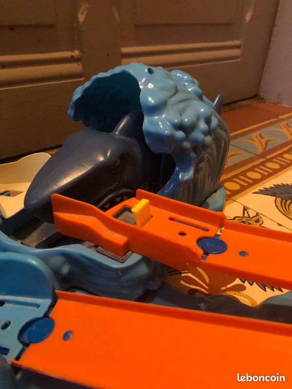 Circuit/garage hot wheels (image 12)