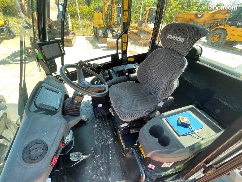 Komatsu WA100M-8E0 (image 2)