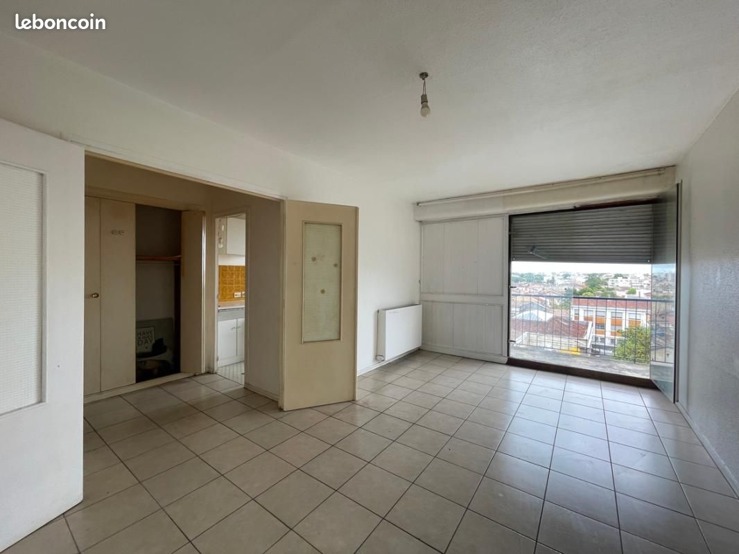 Appartement 1 pièce 28 m² · à Bordeaux · 28 m² · 107 000 €