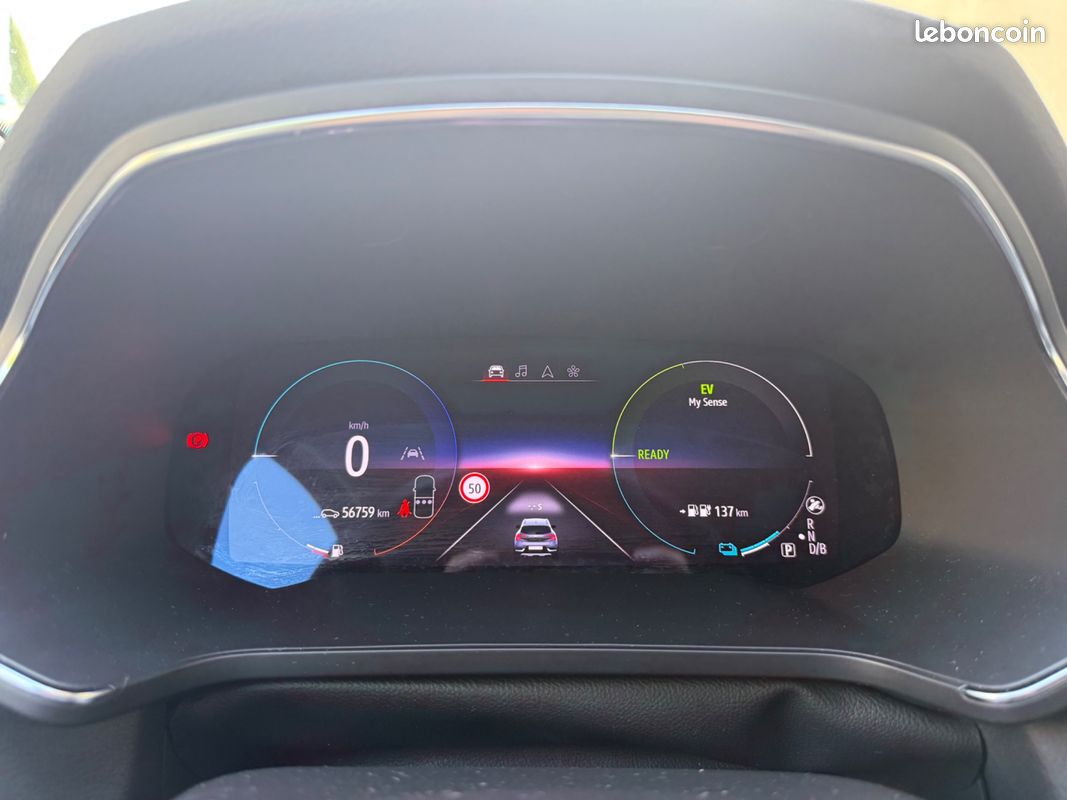 RENAULT CAPTUR 1.6 E-TECH 160ch HYBRID 9.8KWH INITIALE APPLE CARPLAY (image 10)